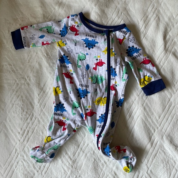 Carter’s & Koala baby Onesies baby boy bundle - Picture 2 of 8